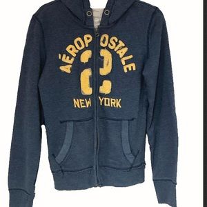 Blue/yellow zip up! 💙💛